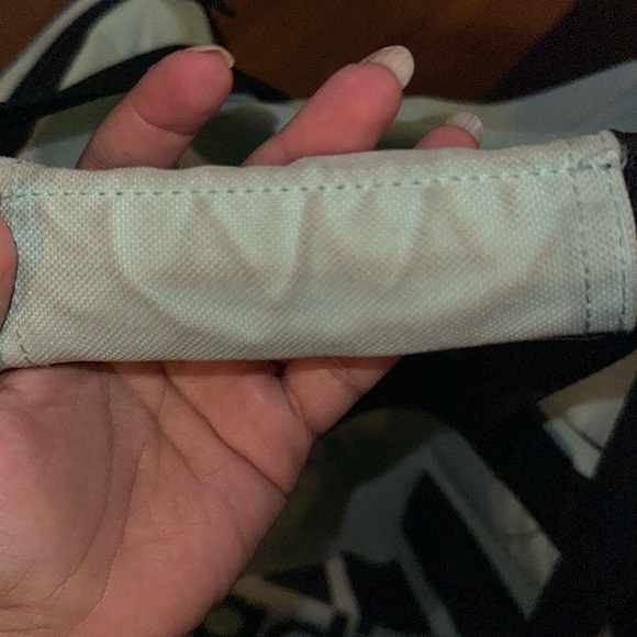 Adidas Compact Duffle Bag - Picture 7 of 8